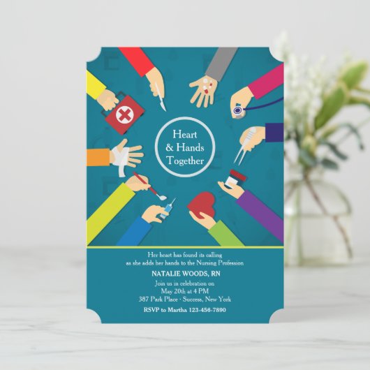 Uitnodiging tot Afstuderen voor medische handen (Staand voorkant)