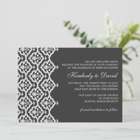 Uitnodiging tot bruiloft tussen zwart en wit (Staand voorkant)