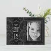 Uitnodiging tot de Elegant Moderne Gothic Graduati (Staand voorkant)