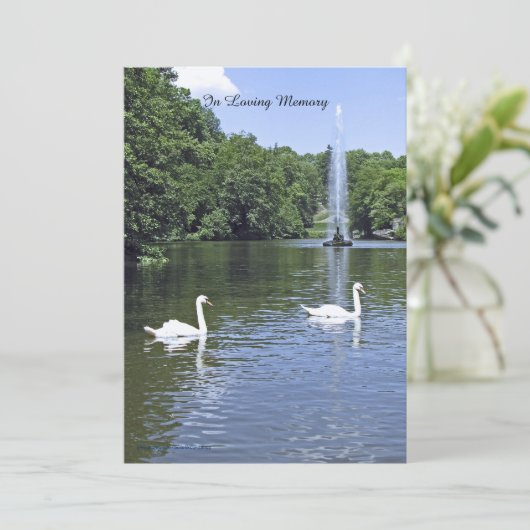 Uitnodiging tot herdenking, zwanen en fonteinen (Staand voorkant)
