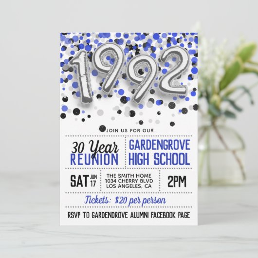 Uitnodiging tot hereniging van de middelbare schoo (Staand voorkant)