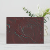 Uitnodiging tot het Roos van Embossed Burgundy (Staand voorkant)