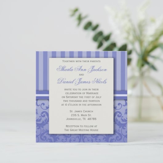 Uitnodiging tot Paarse Stiped Damask Wedding (Staand voorkant)
