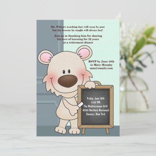 Uitnodiging tot pensionering van instructeur Hound (Staand voorkant)