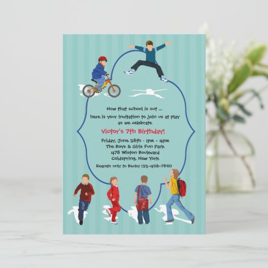 Uitnodiging tot staking einde schooljaar (Staand voorkant)