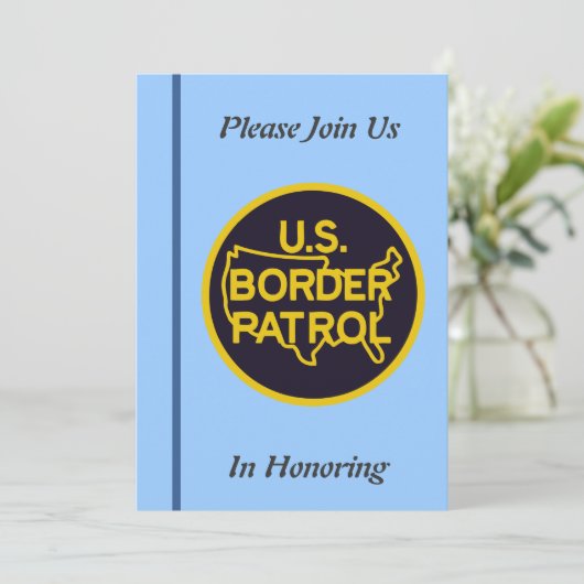 Uitnodiging tot uittreding van patrouillepatrouill (Staand voorkant)