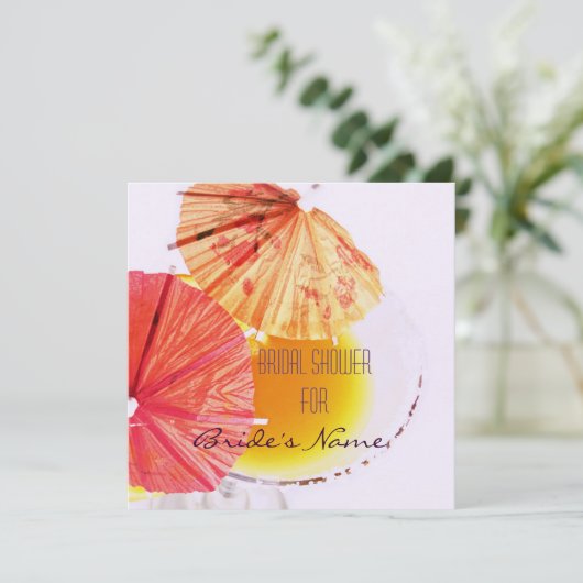 Uitnodiging tot vrijgezellenfeest van cocktailglas (Staand voorkant)