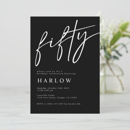 Uitnodiging van 50 zwarte en Witte verjaardag (Staand voorkant)