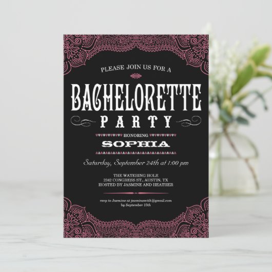 Uitnodiging van Black & Pink Paisley Bachelorette (Staand voorkant)