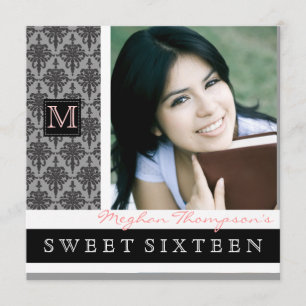 uitnodiging van Damask Monogram Sweet 16 Party