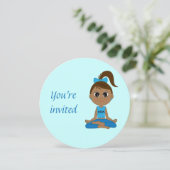 Uitnodiging van de partij Birthday voor een Yoga-p (Staand voorkant)