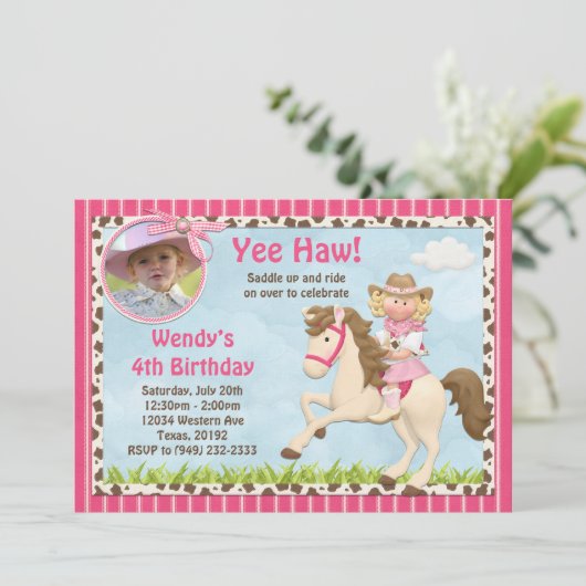 Uitnodiging van de partij Cowgirl Horse Birthday (Staand voorkant)