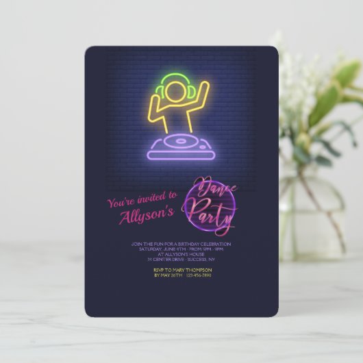 Uitnodiging van de Partij van Dance (Staand voorkant)