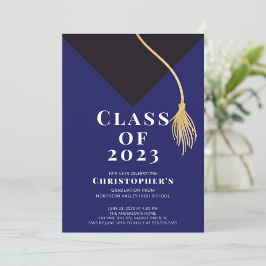 Uitnodiging van de Pet van de afstudeerder (Staand voorkant)