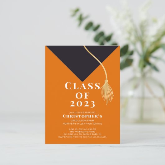 Uitnodiging van de Pet van de afstudeerder (Staand voorkant)