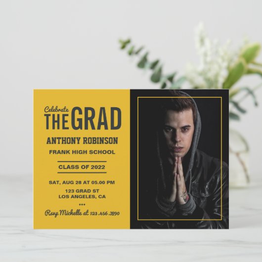 Uitnodiging van de Zwarte en Gouden GraduPartij (Staand voorkant)