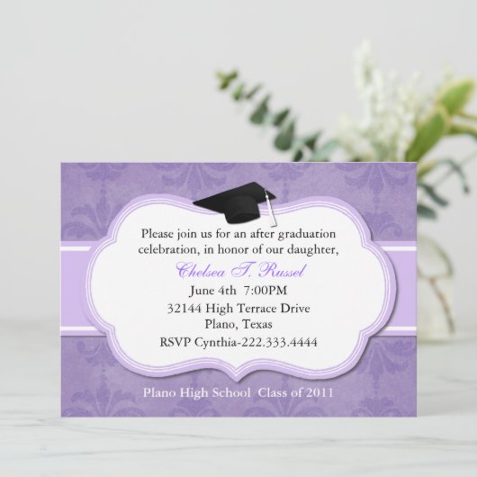 Uitnodiging van Lavender Damask Graduation Party (Staand voorkant)