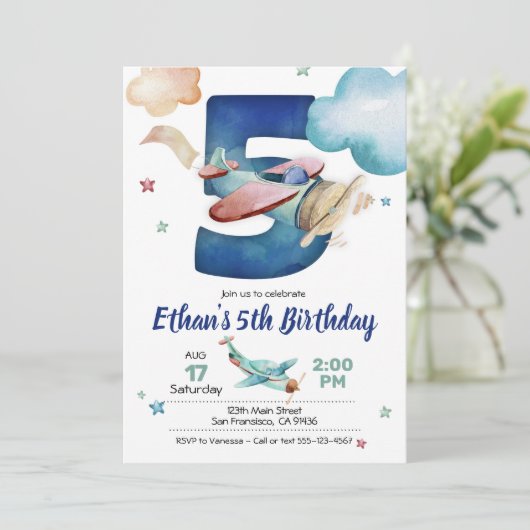 Uitnodiging voor 5e verjaardag van vliegtuig - Vli (Staand voorkant)