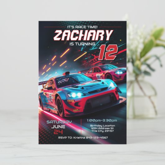 Uitnodiging voor autoverjaardag | Racing Invite (Staand voorkant)