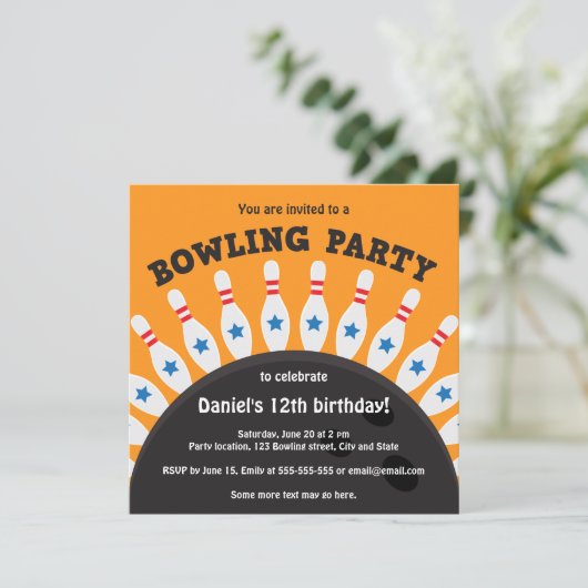 Uitnodiging voor Bowling-partij met bowlingbal en  (Staand voorkant)