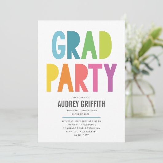 Uitnodiging voor Bright Colorful Afstudeerder Part (Staand voorkant)