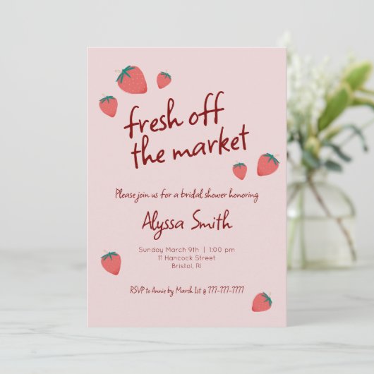 Uitnodiging voor bruidsdouche met aardbeienthema (Staand voorkant)