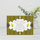 Uitnodiging voor Cute Bumble Bee (Staand voorkant)