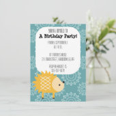 Uitnodiging voor Cute Yellow Hedegel Party (Staand voorkant)