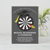 Uitnodiging voor Dart Board Graduation Party (Staand voorkant)
