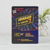 Uitnodiging voor Dart Gun-feestje (Staand voorkant)