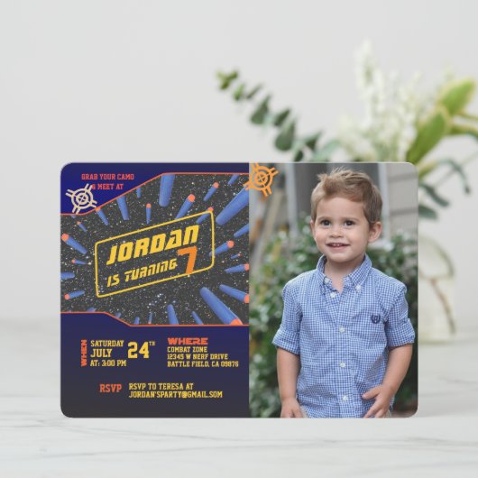 Uitnodiging voor dartpistool (Staand voorkant)