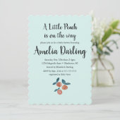 Uitnodiging voor de Peach Baby shower Scallop Edge (Staand voorkant)