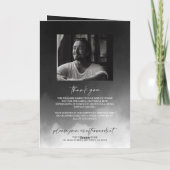 Uitnodiging voor de uitvaartdienst in grijze mist  (Achterkant)