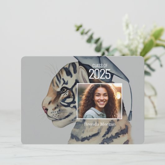 Uitnodiging voor een Afstuderen met foto (Staand voorkant)