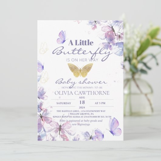 Uitnodiging voor een babyfeest met een vlindertje (Staand voorkant)