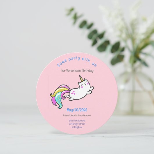 uitnodiging voor een grappige unicorn cat - verjaa (Staand voorkant)