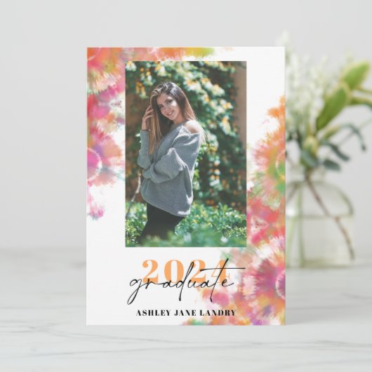 Uitnodiging voor een levendig  Afstuderen (Staand voorkant)