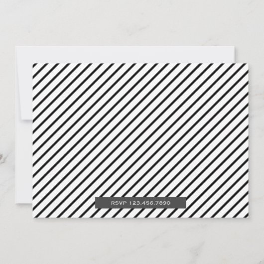 Uitnodiging voor een modern zwart smoking hertenfe (Achterkant)