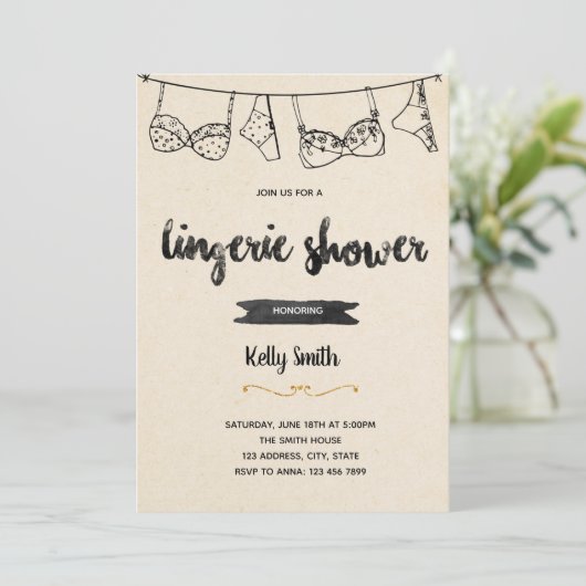Uitnodiging voor een rustieke lingerie bruidsfeest (Staand voorkant)