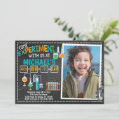 Uitnodiging voor een verjaardagsfeestje voor een w (Staand voorkant)