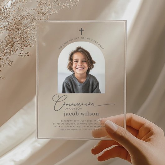 Uitnodiging voor eerste communie met gebogen foto