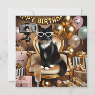 Uitnodiging voor feest van werkende vrouw met kat 