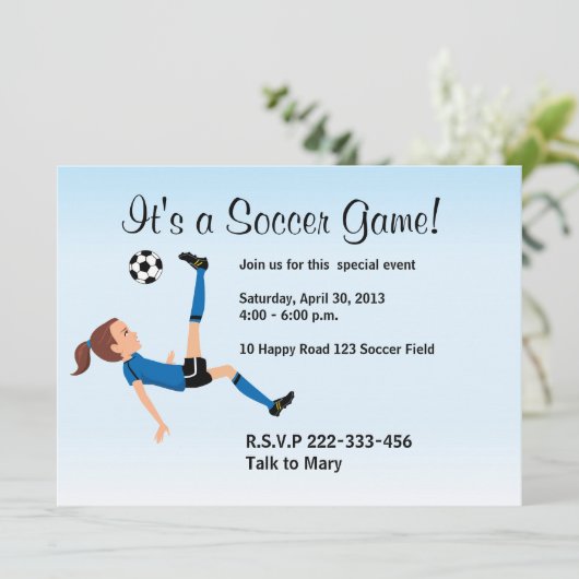 Uitnodiging voor Girl Soccer Player (Staand voorkant)