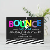 Uitnodiging voor Girls Colorful Trampoline Bounce  (Staand voorkant)