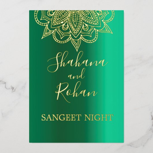 Uitnodiging voor gouden kleuren in Indiase stijl (Voorkant)