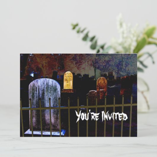 Uitnodiging voor Halloween Graveyard Party (Staand voorkant)