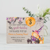 Uitnodiging voor Halloween witch girl. (Staand voorkant)