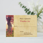 Uitnodiging voor herfstbruiloft met antwoordkaart (Staand voorkant)