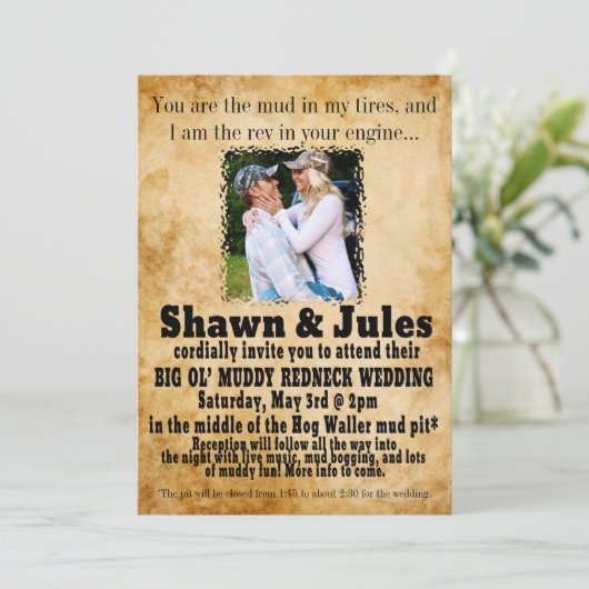 Uitnodiging voor huwelijksviering van redneck-kopp (Staand voorkant)