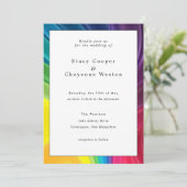 Uitnodiging voor kleurrijke regenboogbruiloft (Staand voorkant)